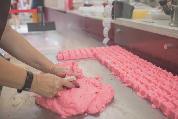 Image 3 Ang Ku Kueh